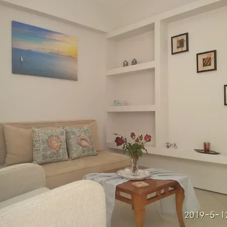 Hestia Apartment *