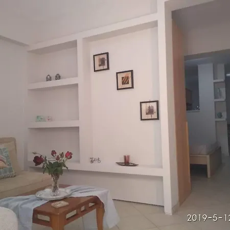 Hestia Apartment *